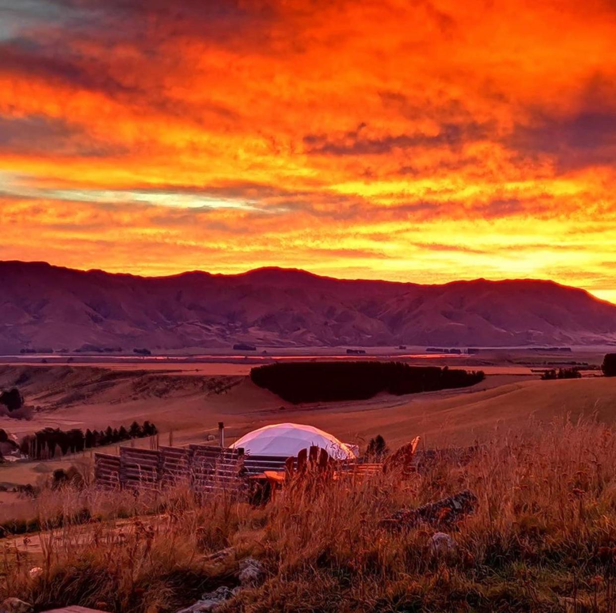 Valley Views Glamping Kurow Extérieur photo