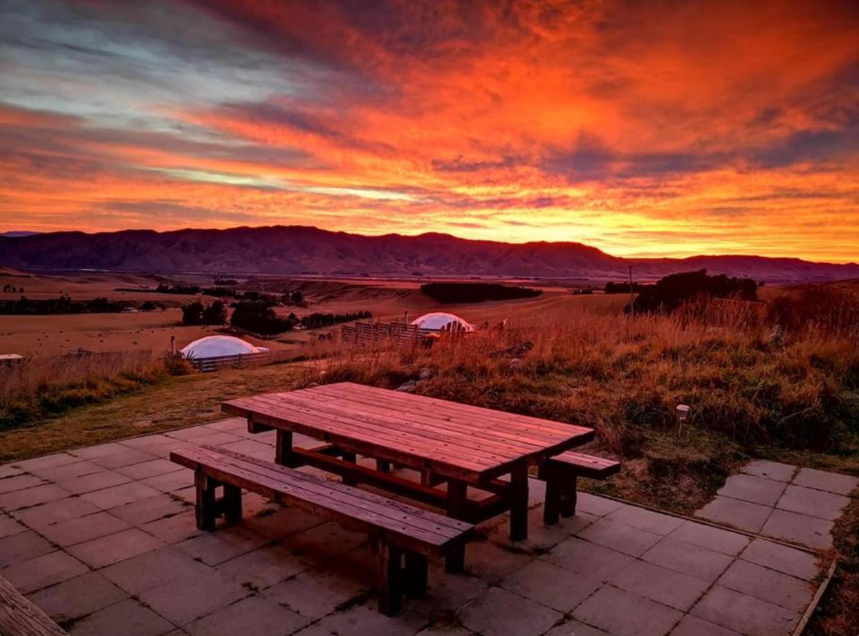 Valley Views Glamping Kurow Extérieur photo